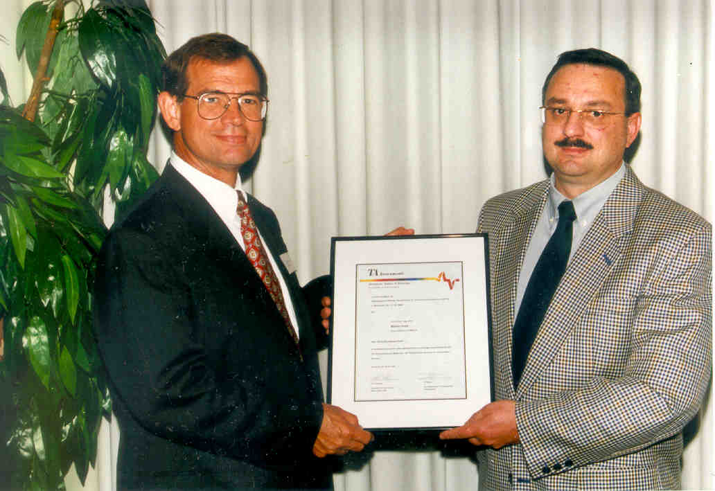 Verleihung des TA Instruments-Industrie-Preises an Herrn Dr. K. Schmidtke